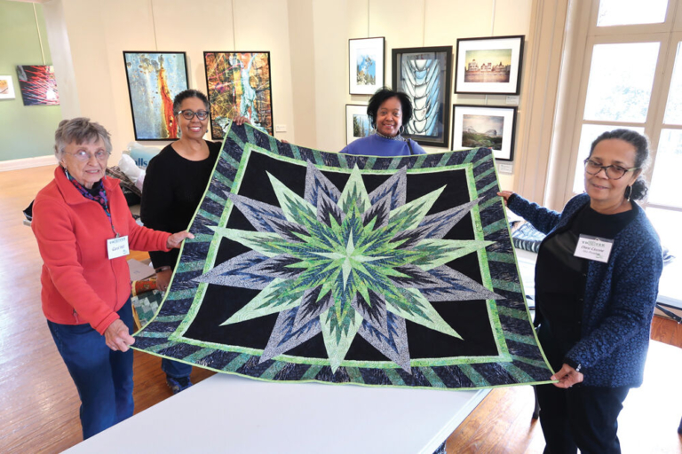 Quilters Stitch Stories and Culture at Ellarslie