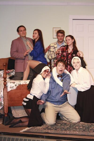 Off-Broadstreet Review: ‘There’s a Burglar in My Bed’