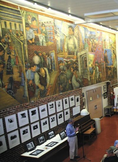 Roosevelt: 76 Years of Art and History