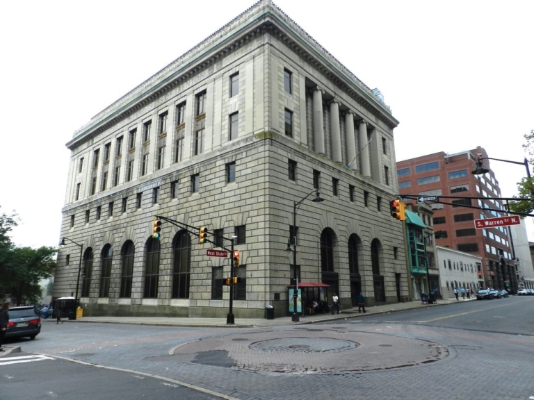 Commercial Real Estate Listings