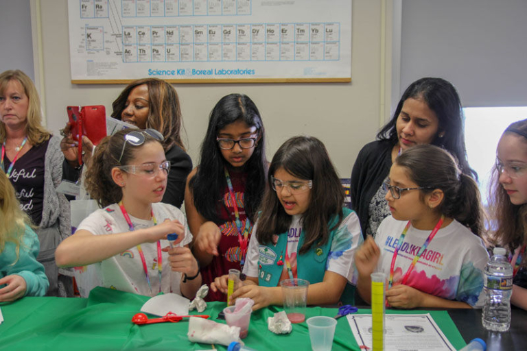 Stuart Country Day School of the Sacred Heart: Registration Is Now Open for #LEADLIKEAGIRL