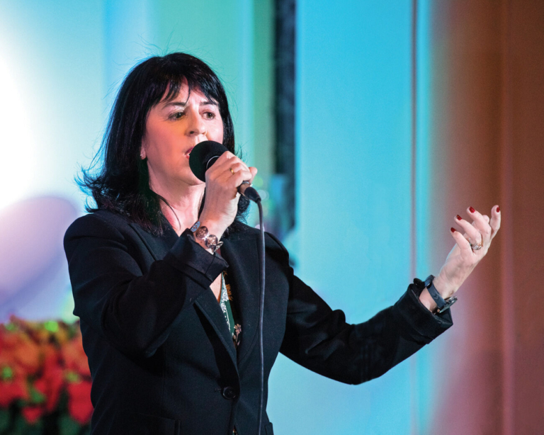 Irish Singer Brings Tradition and Home to Hopewell