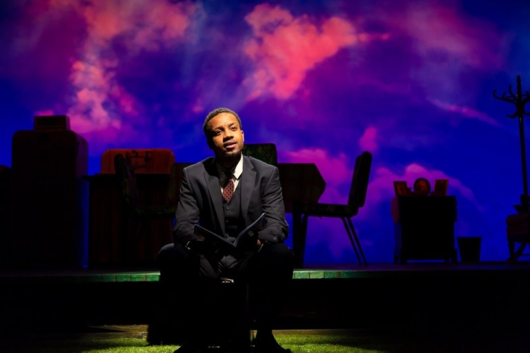 George Street Theater Review: ‘Too Heavy for Your Pocket’