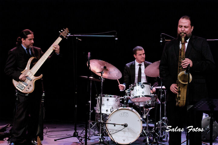 Blue Curtain: Bringing International Music to Princeton