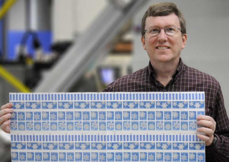 Off the Presses: Kenneth Libbrecht’s ‘Snow Crystals’