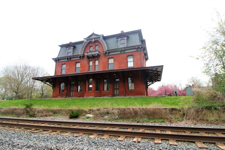 At Hopewell Station, Tuesdays Are for Creativity