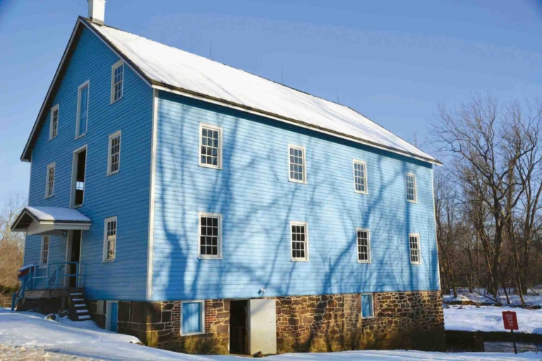 Far from the Hurly Burly, a Quiet Slice of History
