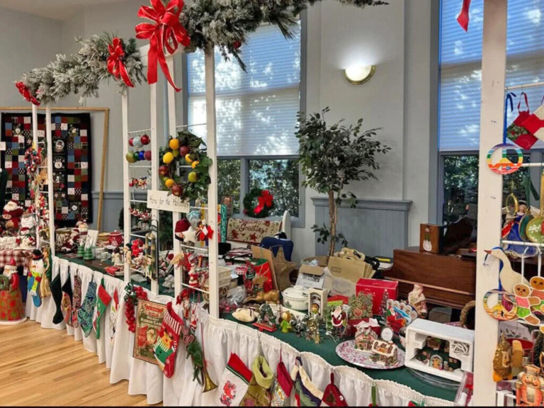 For Unique Holiday Gifts, Shopping Local Is the Ticket