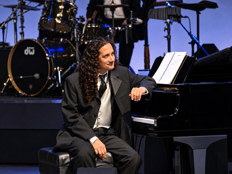 Vince di Mura goes beyond musical boundaries